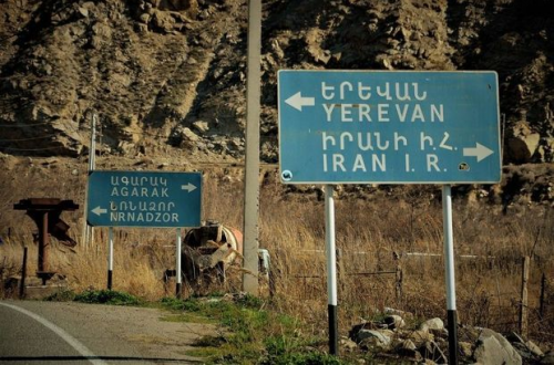 İran Ermənistan-Azərbaycan sərhədinə  müşahidəçilərin göndərilməsini təklif edib