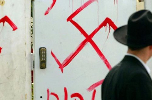 Almaniyada antisemitizm halları 300% artıb