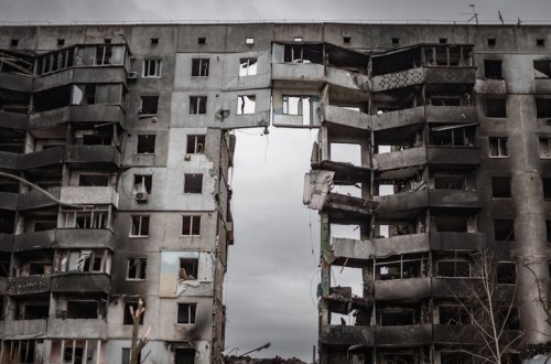 Ukraynada dağıdılan binaların sayı açıqlanıb