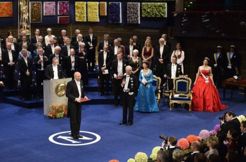 Stokholmda Nobel mükafatları təqdim edilib