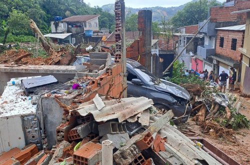 Braziliyada fırtına 1,6 milyondan çox insanı işıqsız qoyub