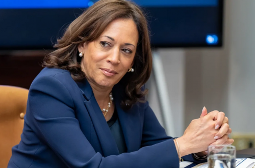 Kamala Harris səhhəti ilə bağlı hesabat yayıb