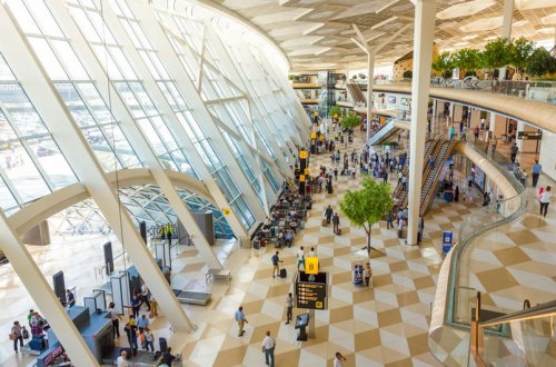 Bakı aeroportunda təhlükəsizlik tədbirlərinin gücləndirilməsi müzakirə olunub