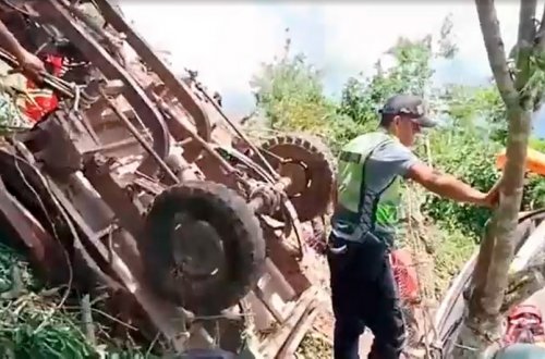 Peruda yol qəzası nəticəsində 7 nəfər ölüb, 30-dan çox insan yaralanıb